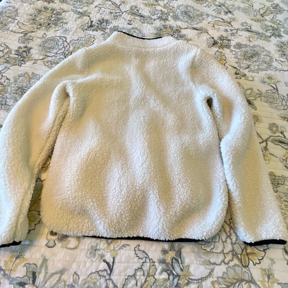 Cream Fleece - Picture 2 of 2